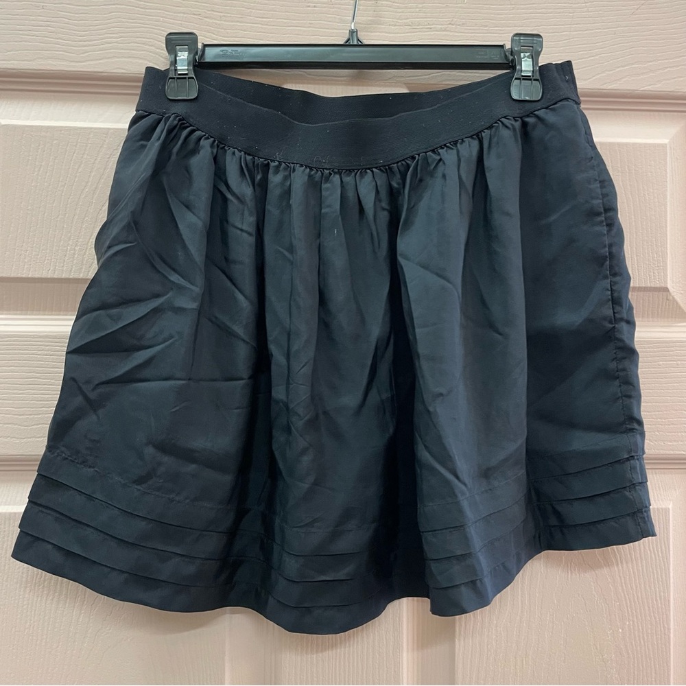 BCBG skirt black small
